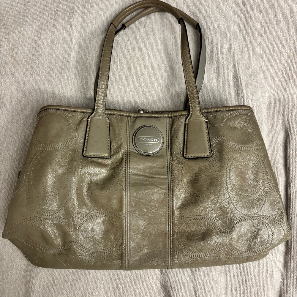 Coach F15658 Khaki Green Leather Handbag
